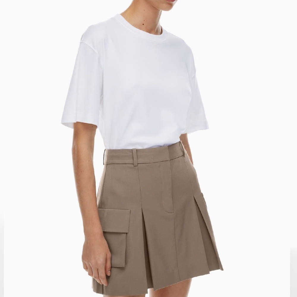 Aritzia Babaton Cameo Cargo Skirt in Black Size 4 - Picture 14 of 15